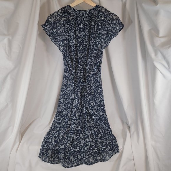 New York & Company Flowy Dress - Size 6 - Gently worn - Picture 2 of 4